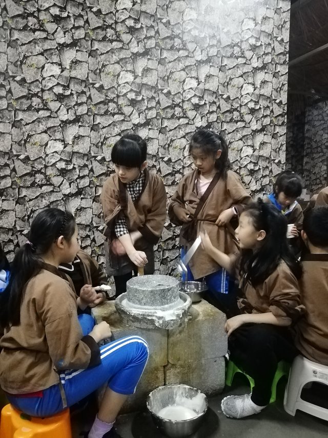 E:\小\null-12293856567516be.jpg