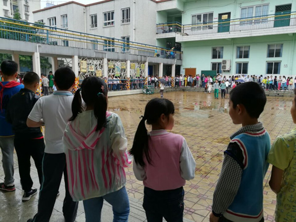 游园活动现场。.jpg