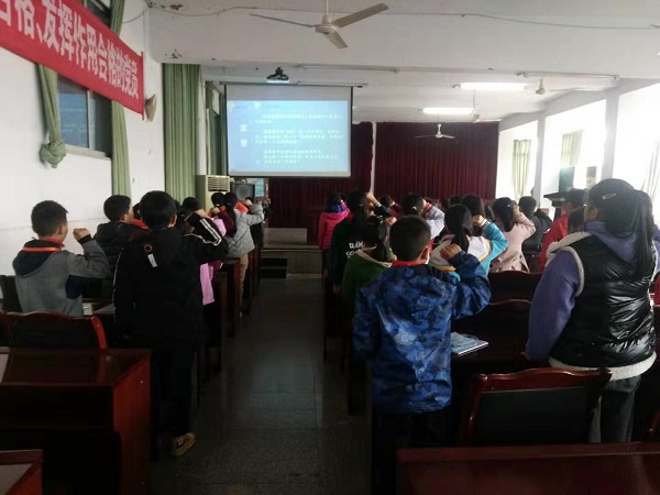 90cd377e0930a8a1fe2d84c7ac175e8.jpg