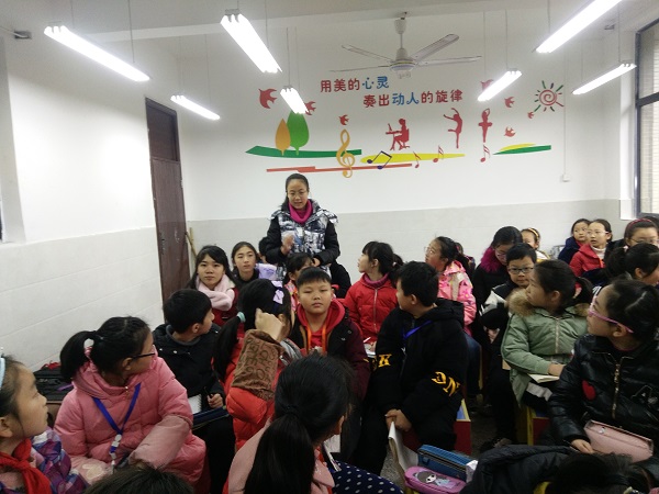 aef261f37bd14f27561f1b548c43e15.jpg