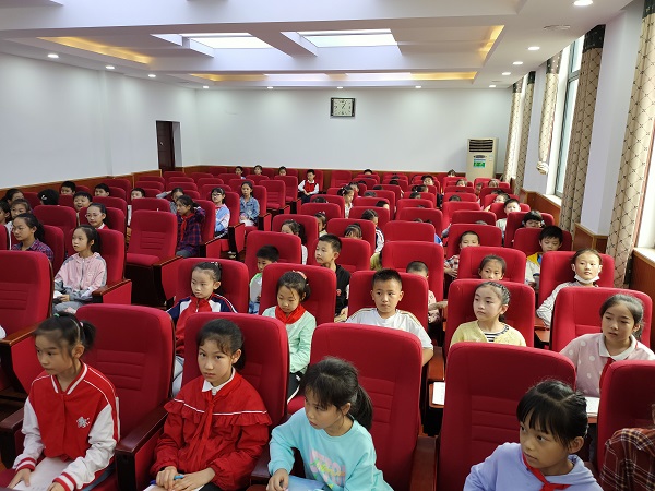 72cc9633d39eac8391b5cb7b47afaee.jpg