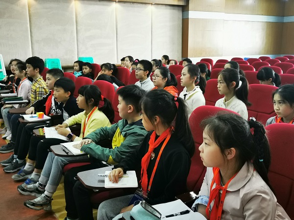 dcccfa8b513c8798cbe5efae79e8568.jpg