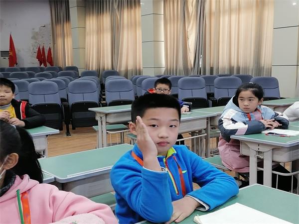 064C75959972236F2F46A4DB65F0A516_看图王.jpg