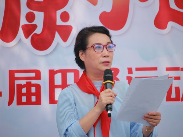 谭劲校长讲话。（学校供图）.JPG
