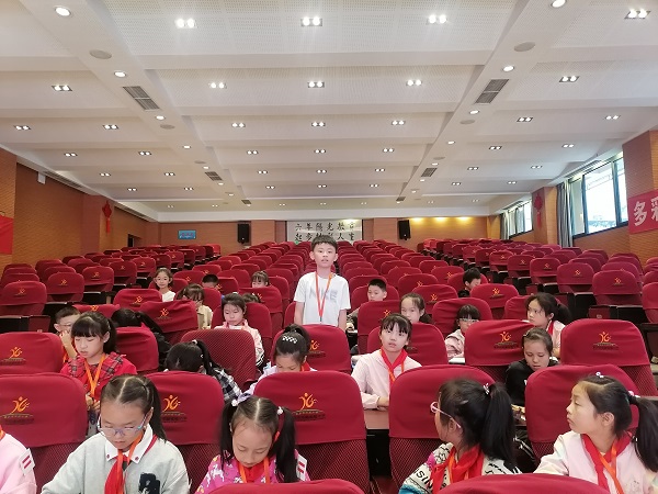 d7600b7f3d10b93bc3df85cf517bc29.jpg