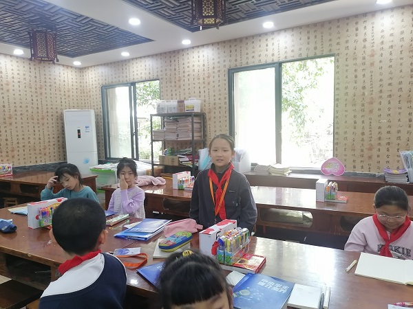 a087118cb4d124e5ffe2f8b9f8ab272.jpg