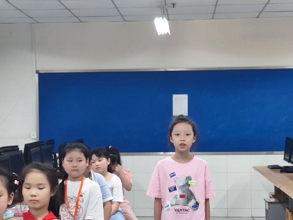 57C8FBEC56852FBB97BEBB373C724C92.jpg